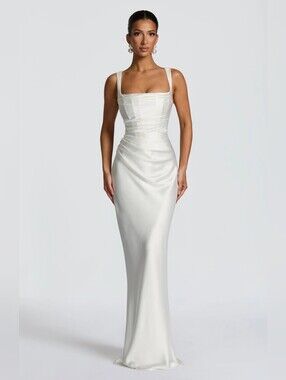 Vestido largo Calanthe - Marfil $195